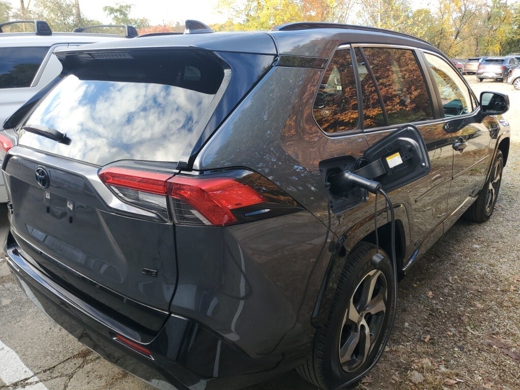 2023 Toyota RAV4 Prime SE photo 3