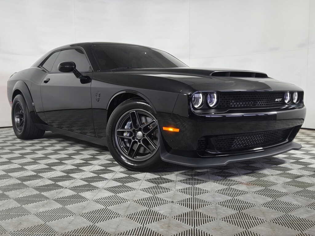 2023 Dodge Challenger SRT8 Hellcat Redeye Widebody photo 2