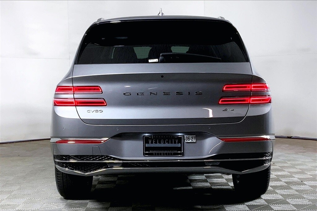 2025 Genesis GV80 2.5T Standard AWD photo 2