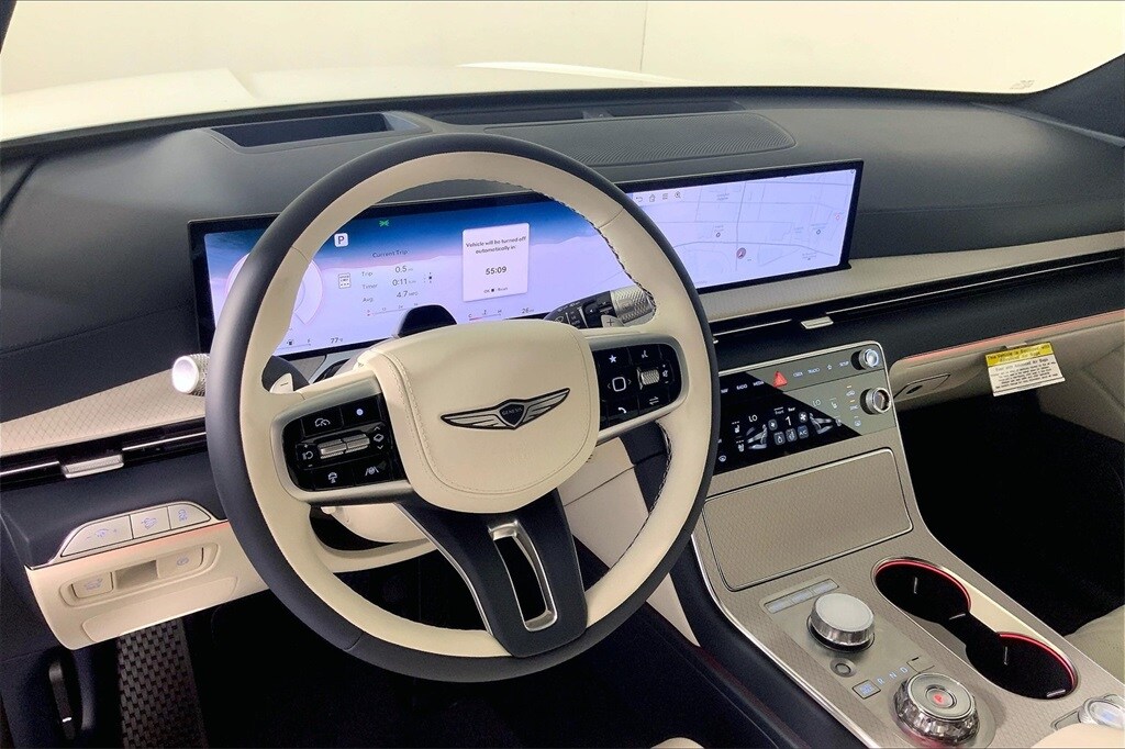 2025 Genesis GV80 3.5T Prestige AWD photo 4