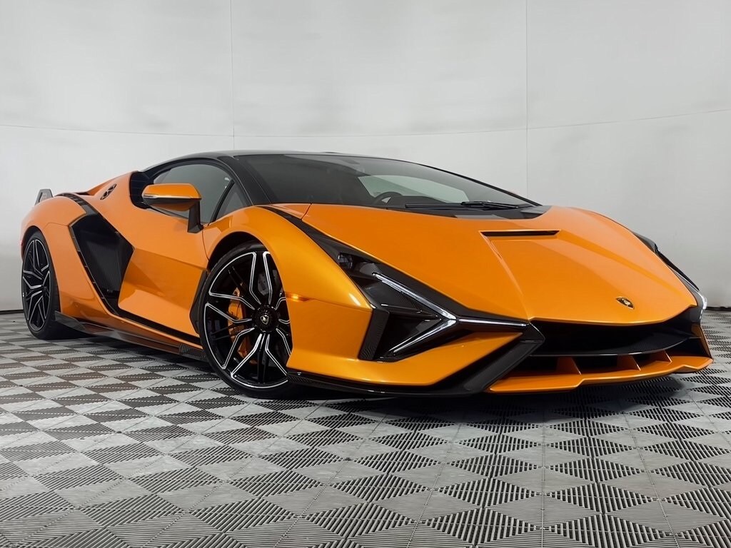 2020 Lamborghini Sian photo 3