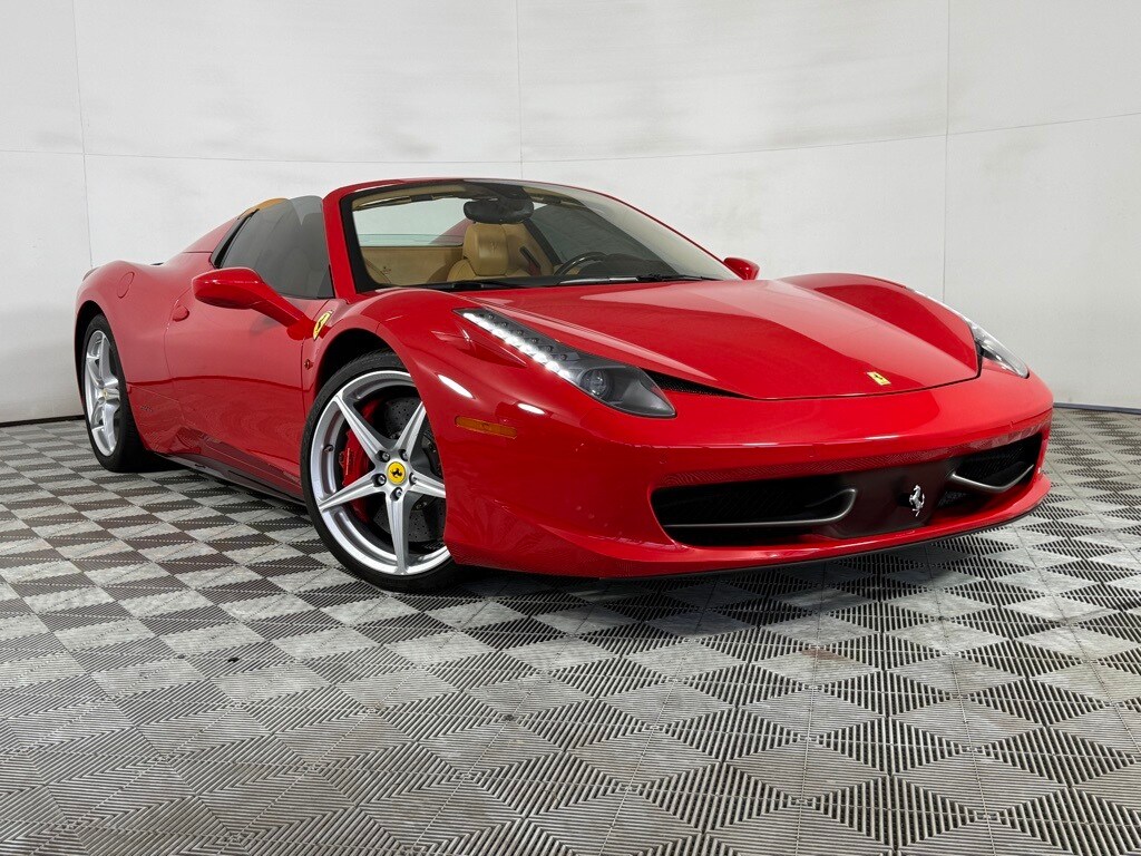 2013 Ferrari 458 Italia Spider photo 3