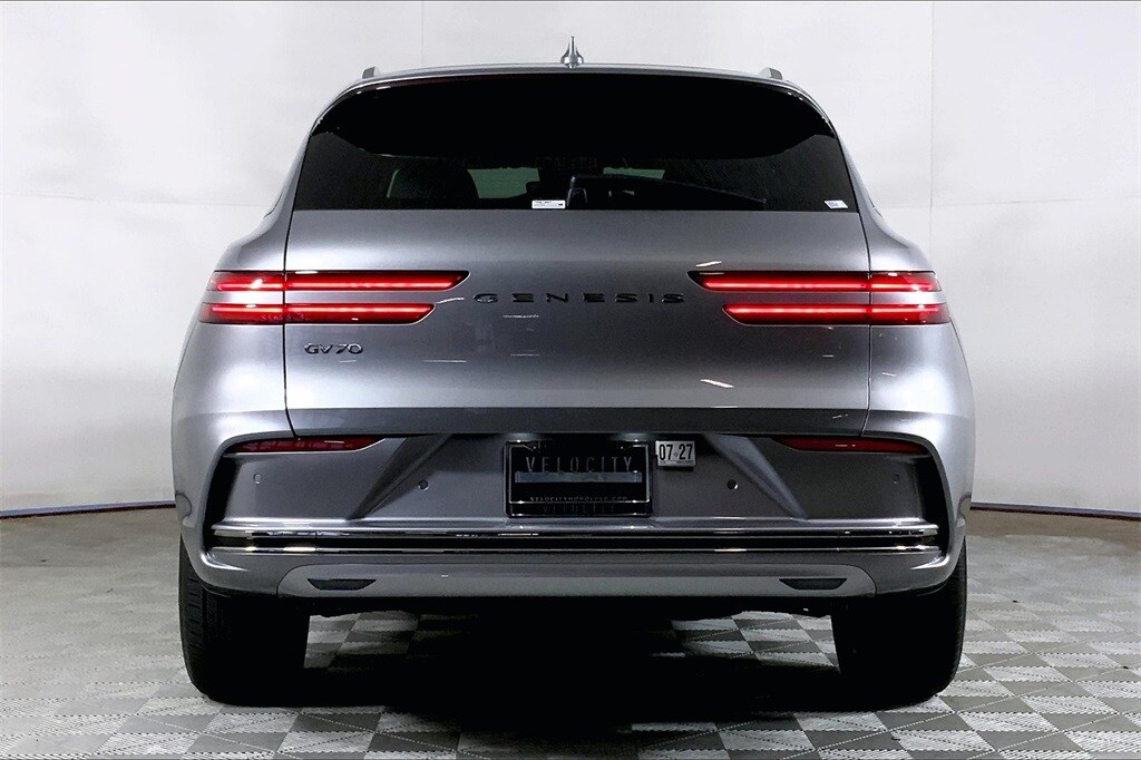 2026 Genesis Electrified GV70 photo 2