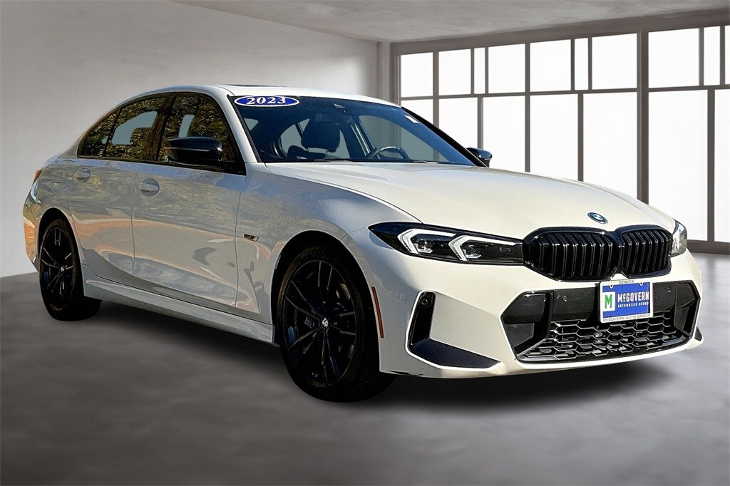 2023 Bmw 330e xDrive photo 3
