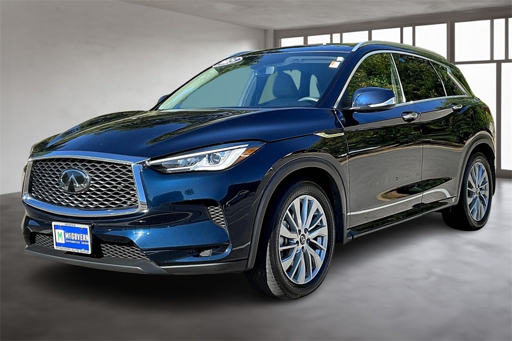 2023 INFINITI QX50 Luxe's photo