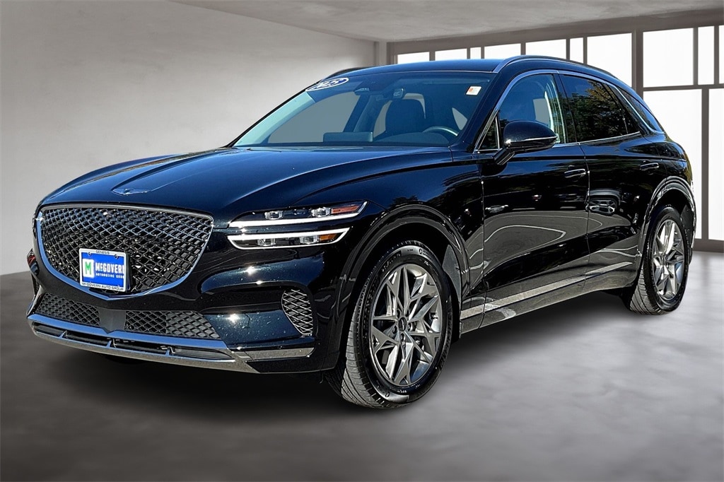 2025 GENESIS GV70 Standard