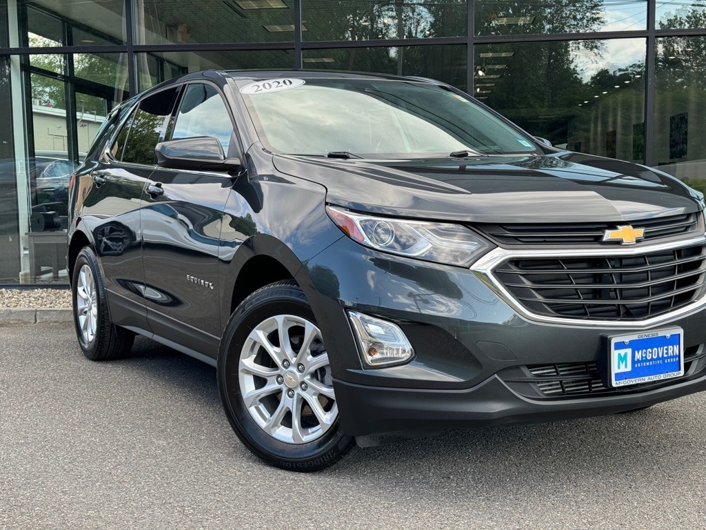 Used 2020 Chevrolet Equinox LT with VIN 2GNAXTEV1L6182509 for sale in Albany, NY