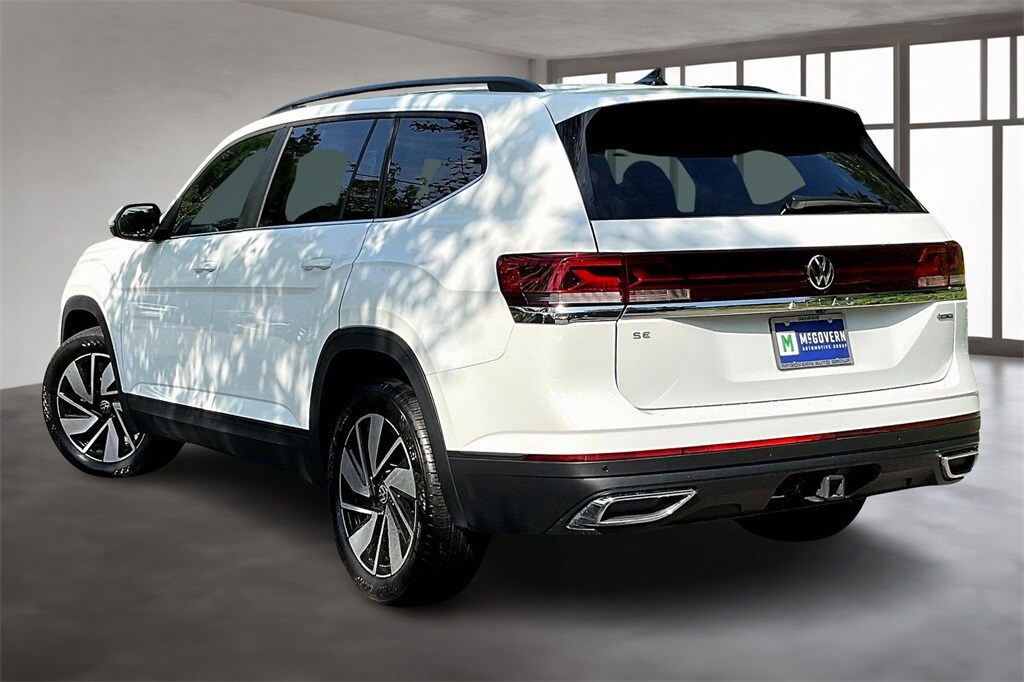 2024 Volkswagen Atlas SE Technology photo 4