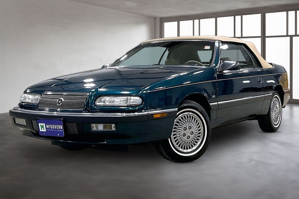 1993 Chrysler LeBaron's photo