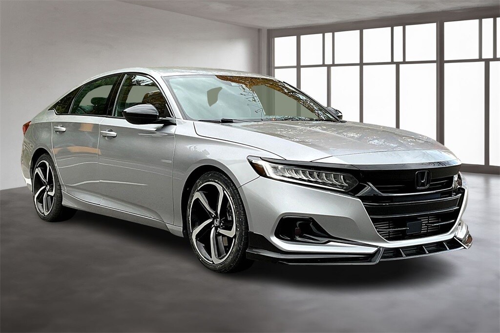 2022 Honda Accord Sport photo 3