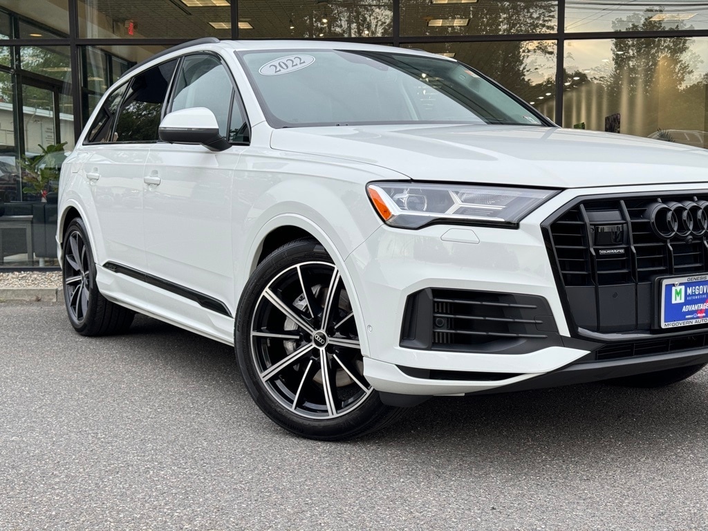 Used 2022 Audi Q7 Prestige with VIN WA1VXBF74ND014401 for sale in Albany, NY