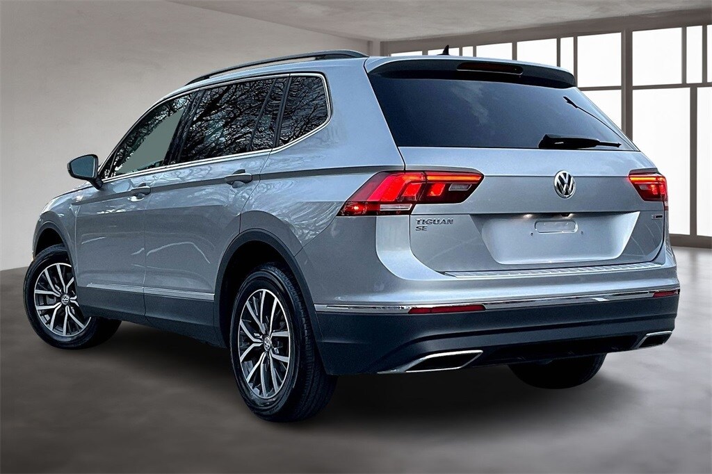 2020 Volkswagen Tiguan SE photo 3