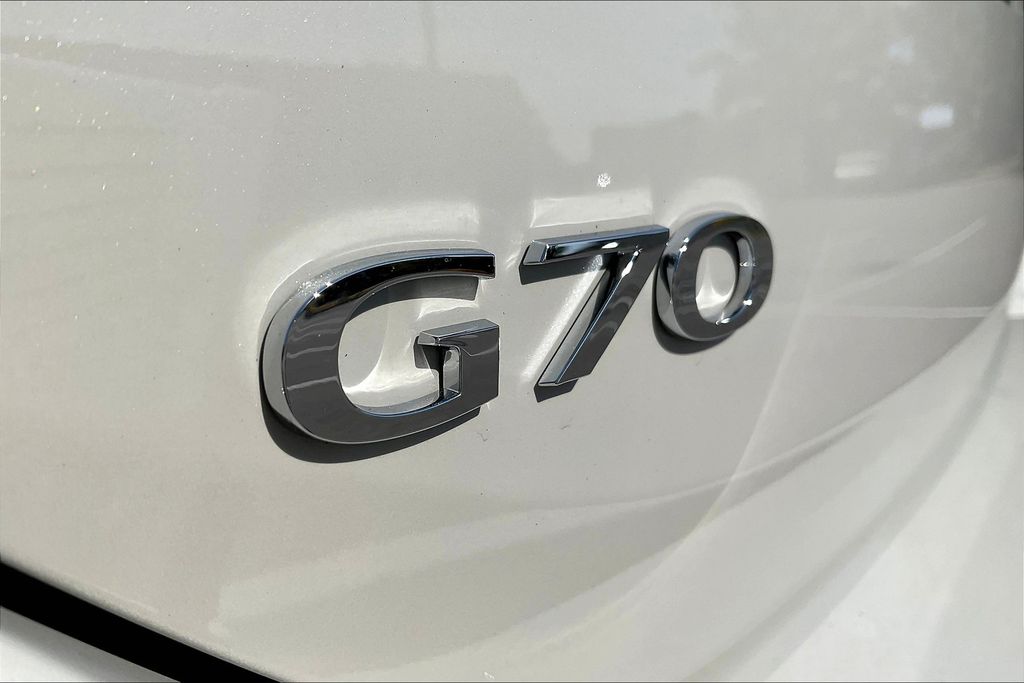 2026 GENESIS G70 Prestige - Photo 9