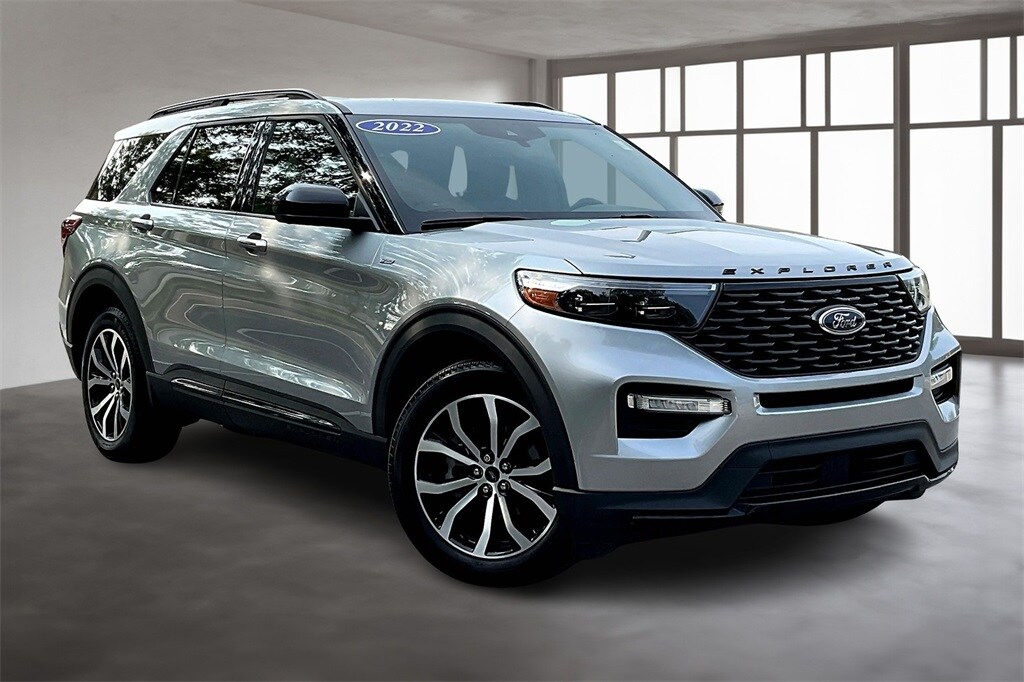2022 Ford Explorer ST-Line photo 3