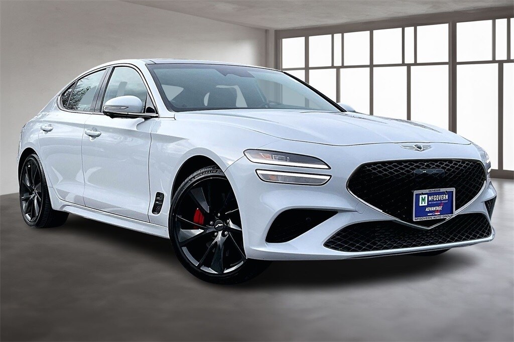 2023 Genesis G70 Advanced 3.3T Sport Prestige photo 3