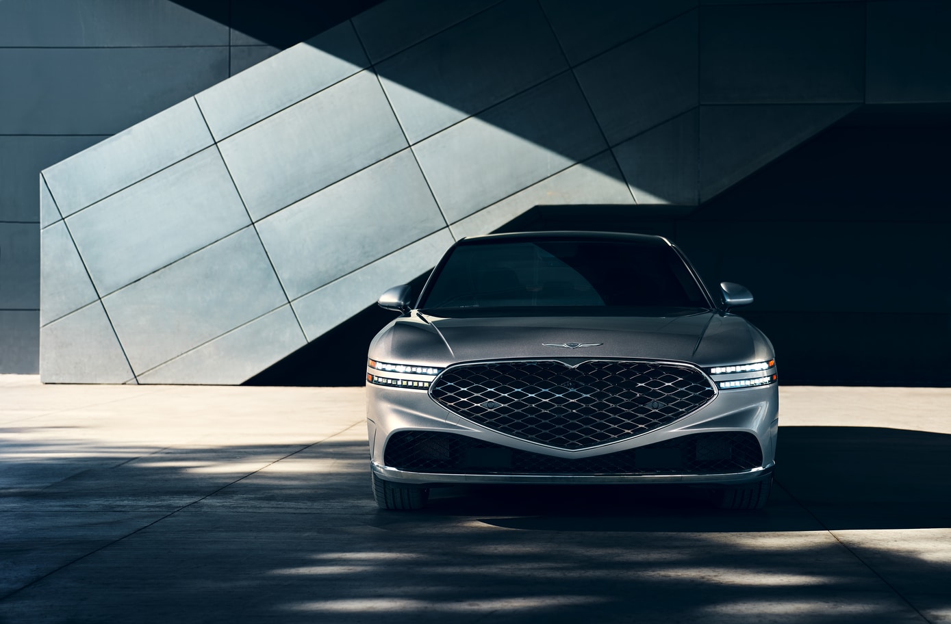 Genesis G90 front view