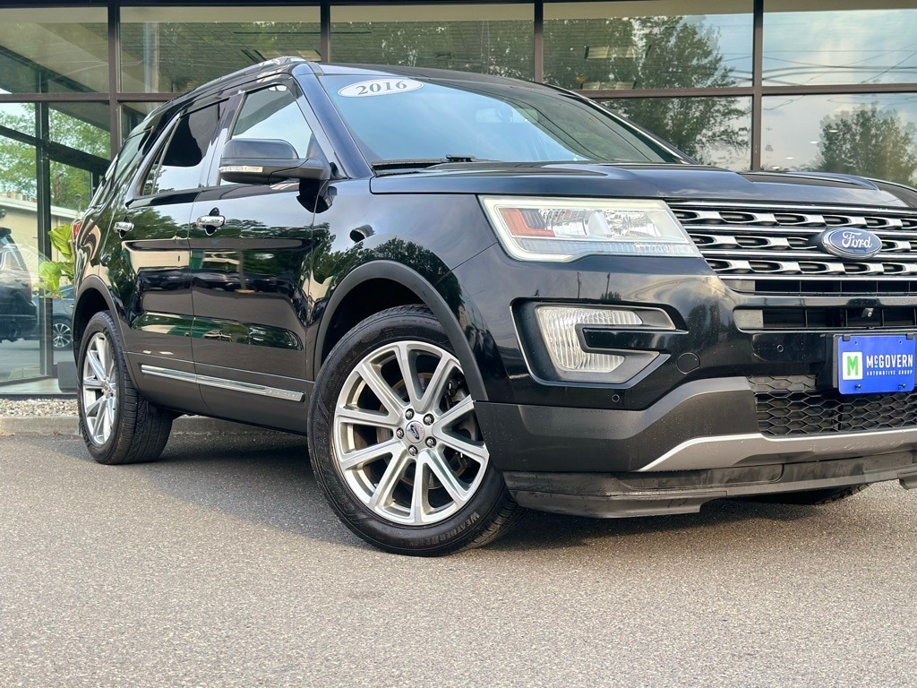 Used 2016 Ford Explorer Limited with VIN 1FM5K8F88GGC13786 for sale in Albany, NY