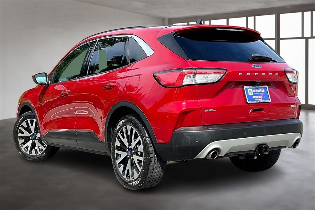 2020 Ford Escape SEL photo 4