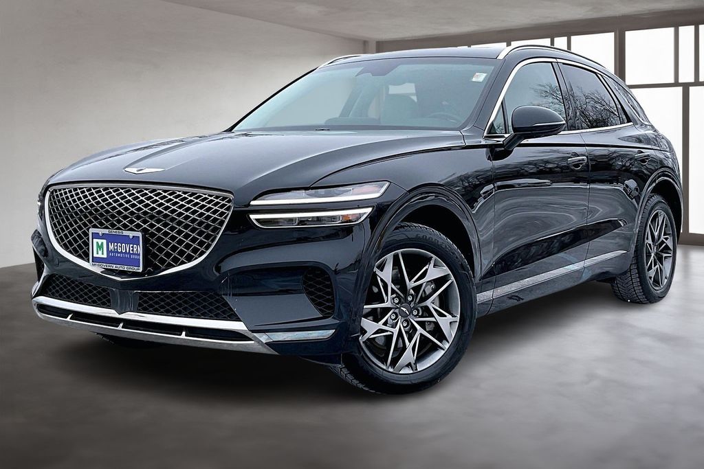2023 GENESIS GV70 Standard