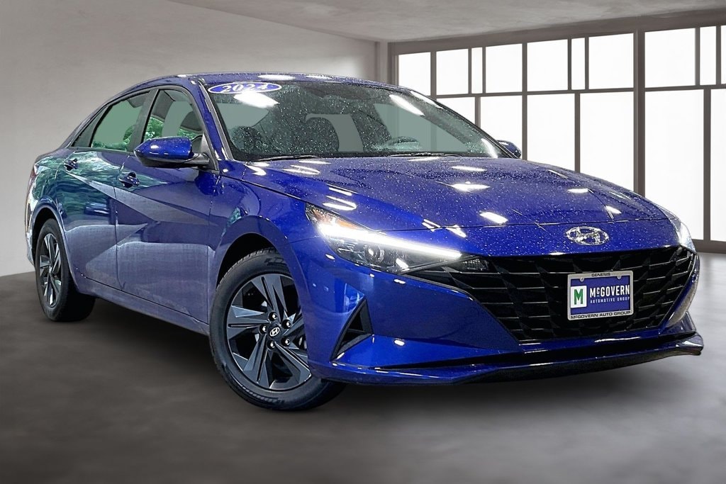 Used 2023 Hyundai Elantra SEL Sedan