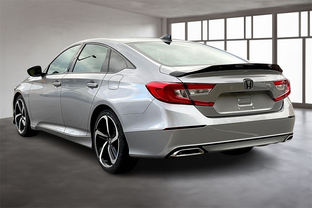 2022 Honda Accord Sport photo 4