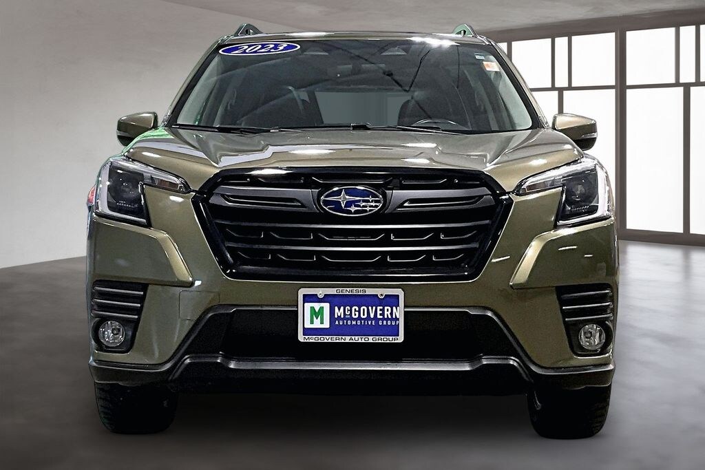 Used 2023 Subaru Forester Limited SUV