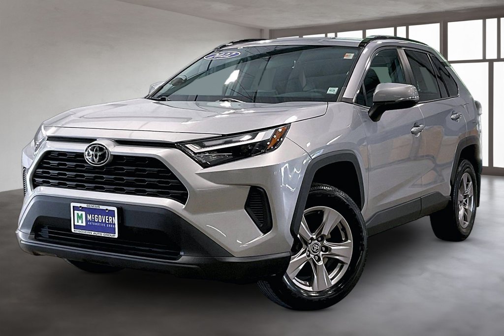 Used 2022 Toyota RAV4 XLE SUV