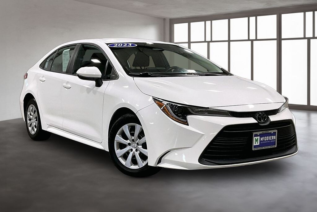 Used 2023 Toyota Corolla LE Sedan