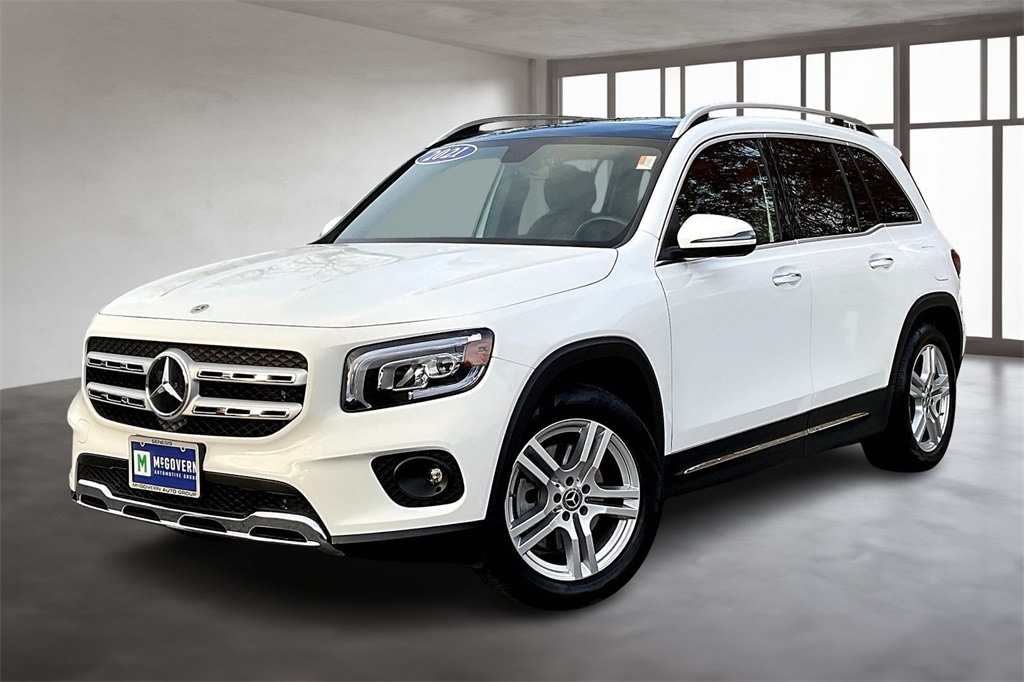 2021 Mercedes-Benz GLB Base's photo