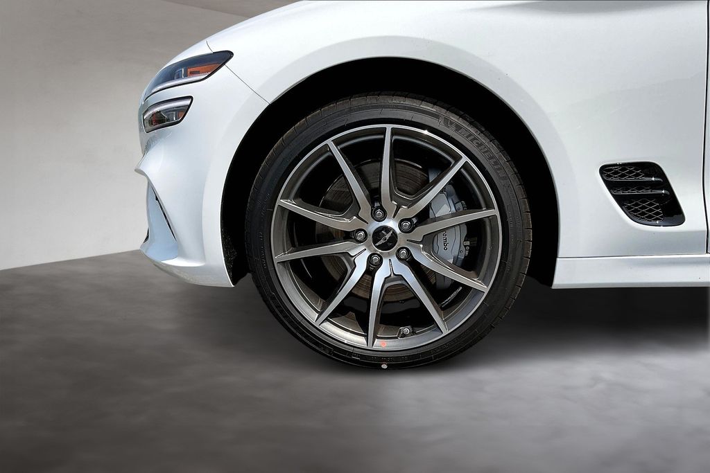 2026 GENESIS G70 Prestige - Photo 13