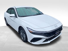 2024 Hyundai Elantra Hybrid Blue Sedan