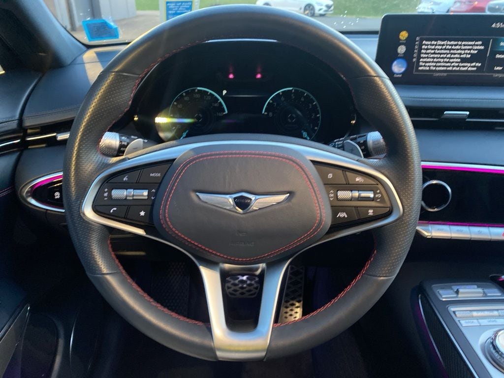 2024 Genesis GV70 2.5T Sport Prestige photo 4