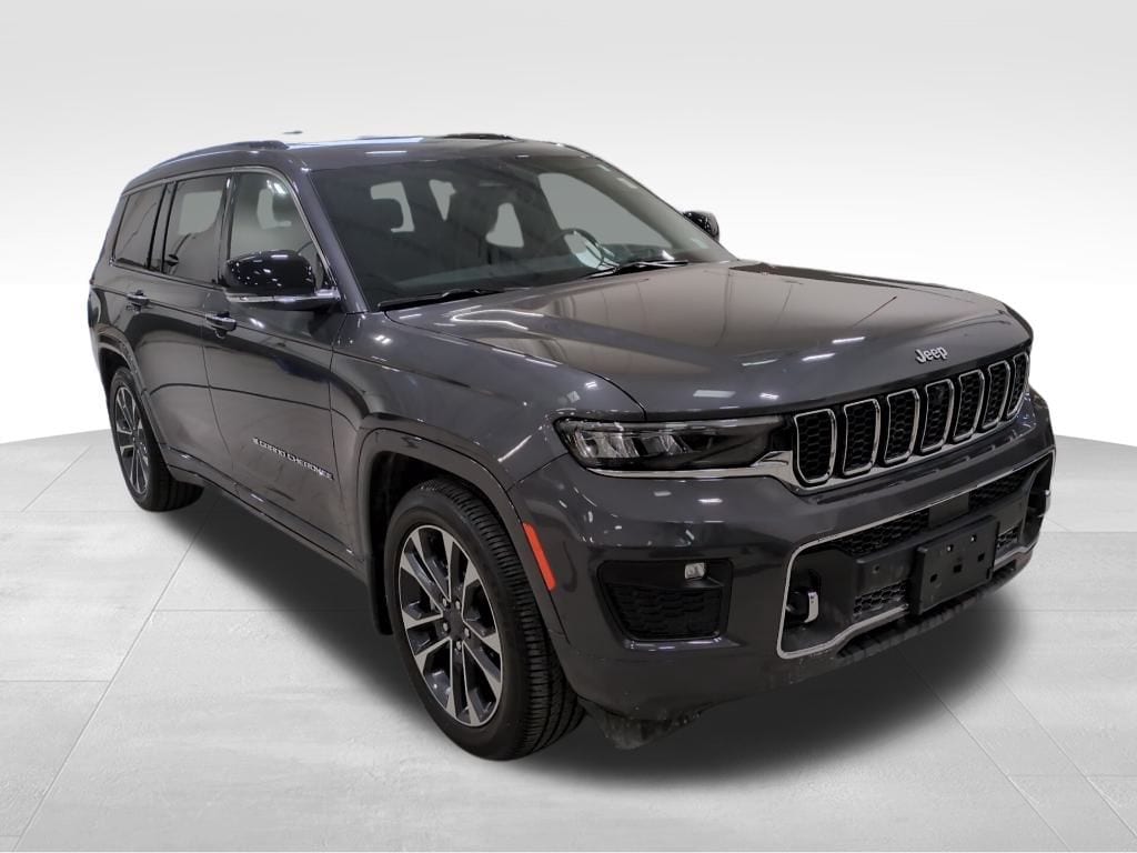 2023 Jeep Grand Cherokee L Overland's photo