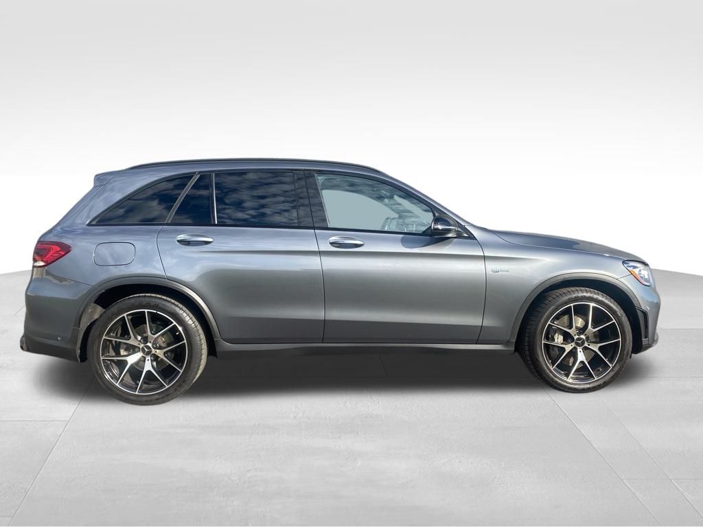 2022 Mercedes Benz GLC AMG 43 4MATIC photo 2
