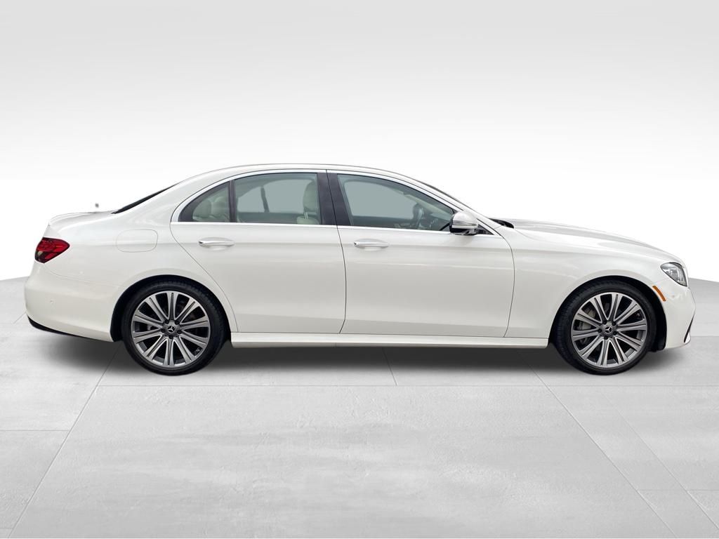 2021 Mercedes Benz E 350 4MATIC photo 2