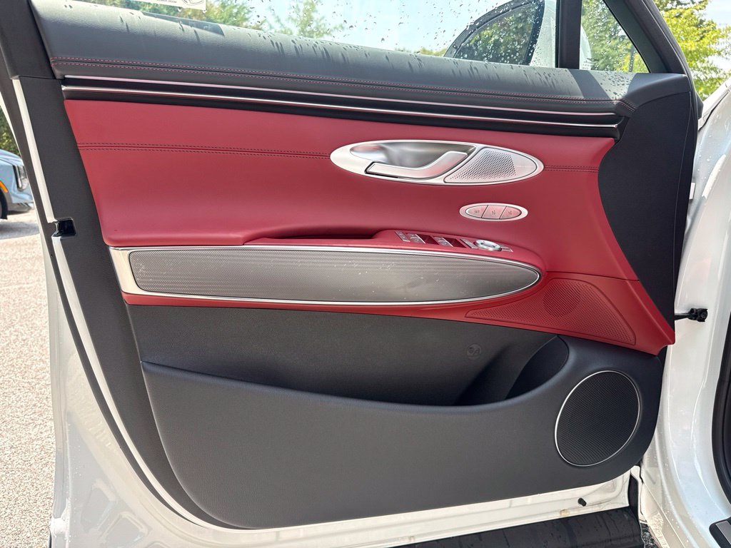 2026 GENESIS GV70 Sport Advanced - Photo 11