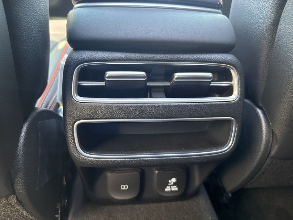 2026 GENESIS GV70 Sport Advanced - Photo 28