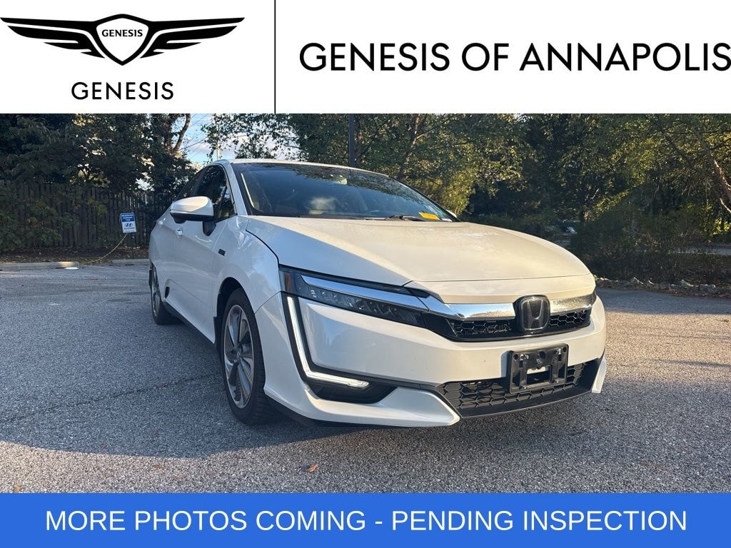 Used 2018 Honda Clarity Plug-In Hybrid Touring Sedan