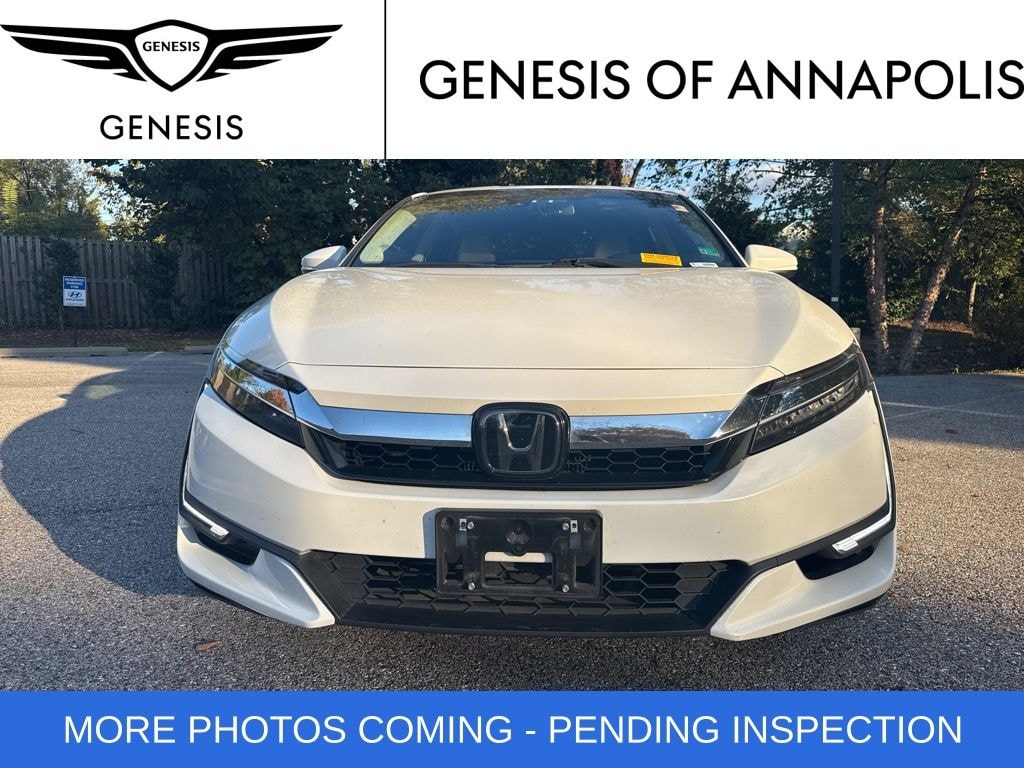 Used 2018 Honda Clarity Plug-In Hybrid Touring Sedan