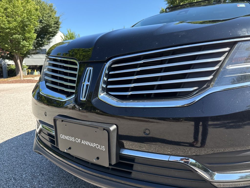 2017 Lincoln MKX Reserve photo 4
