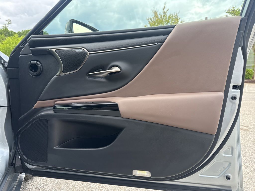 2025 Lexus ES 350 Ultra Luxury - Photo 34