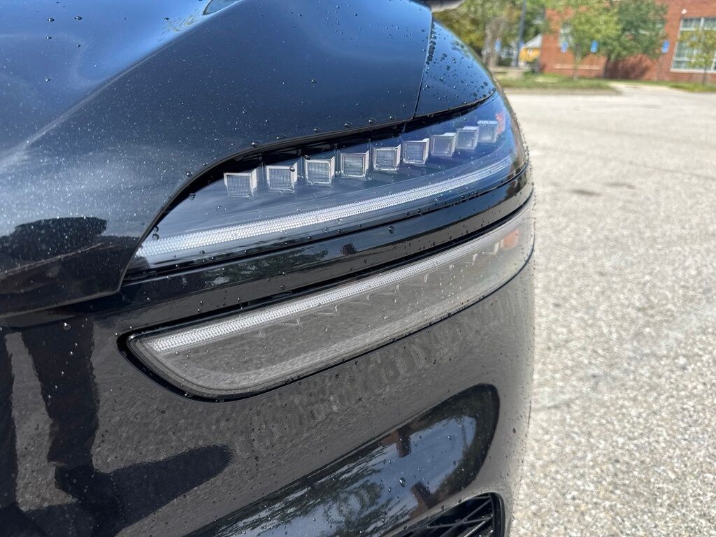 New 2027 Genesis GV70 2.5T Advanced SUV