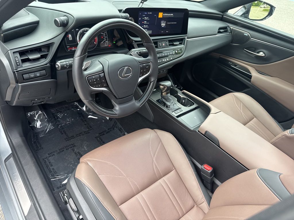2025 Lexus ES 350 Ultra Luxury - Photo 15