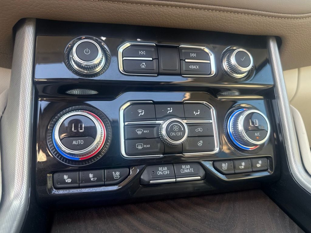 2024 GMC Yukon XL Denali - Photo 25