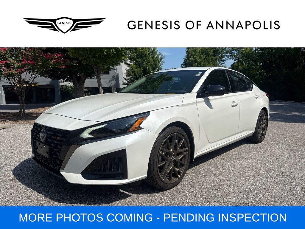 Used 2025 Nissan Altima 2.5 SR Sedan