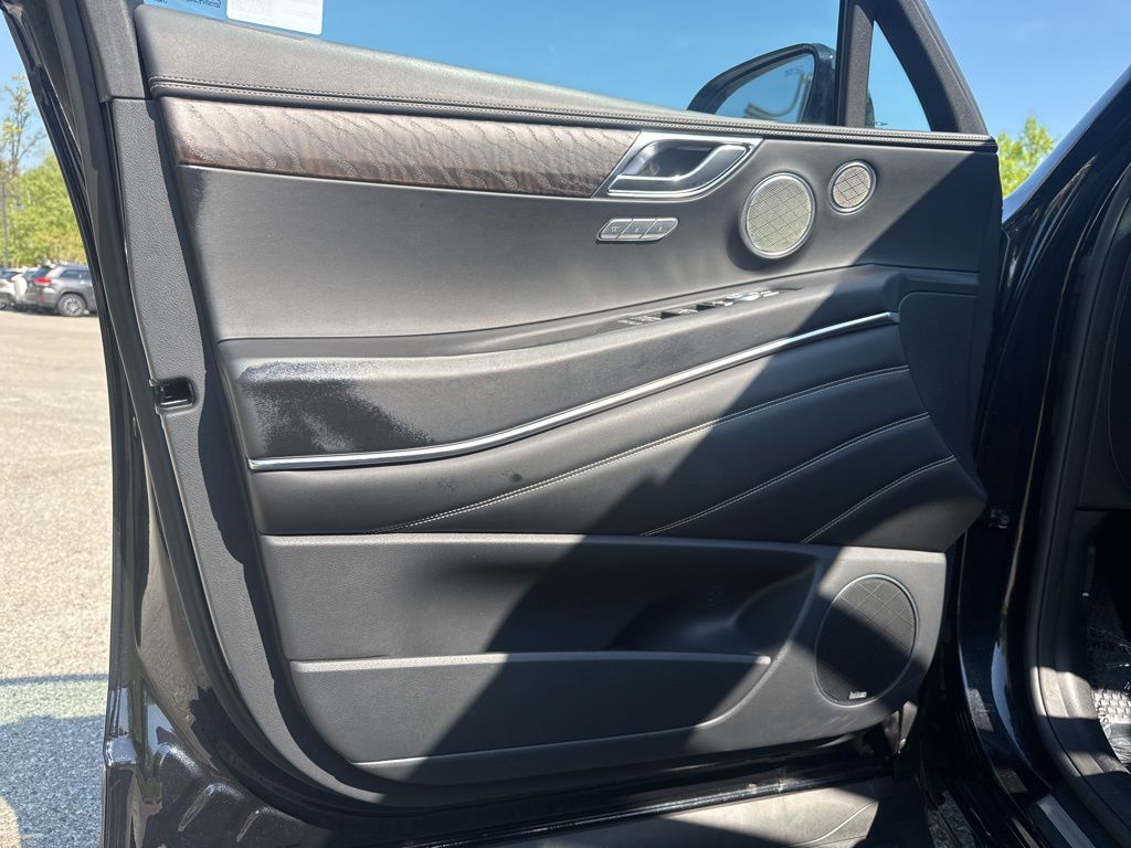 2024 GENESIS GV80 - Photo 13