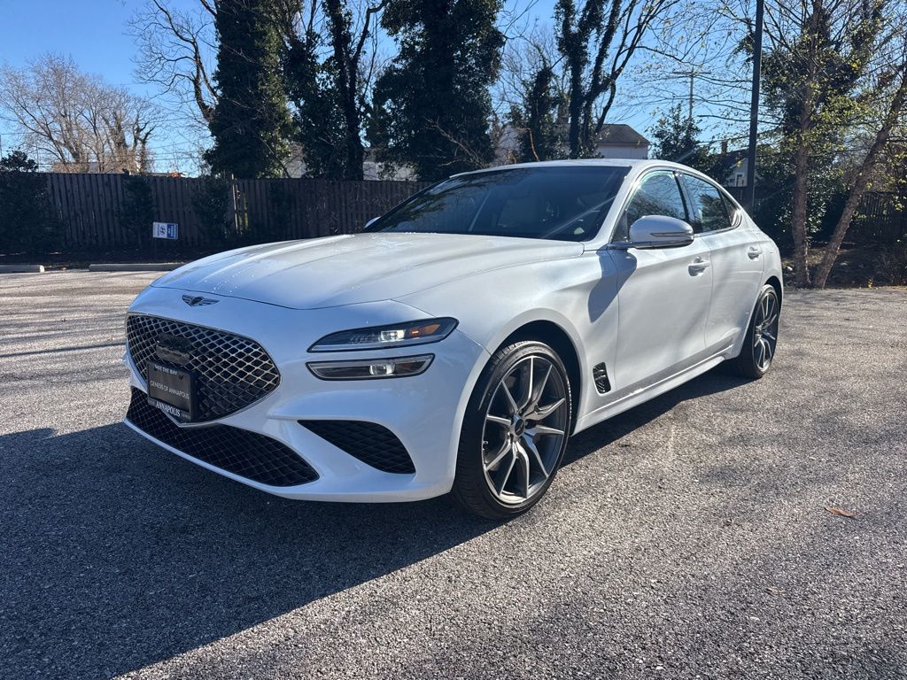 2025 GENESIS G70 Standard - Photo 6
