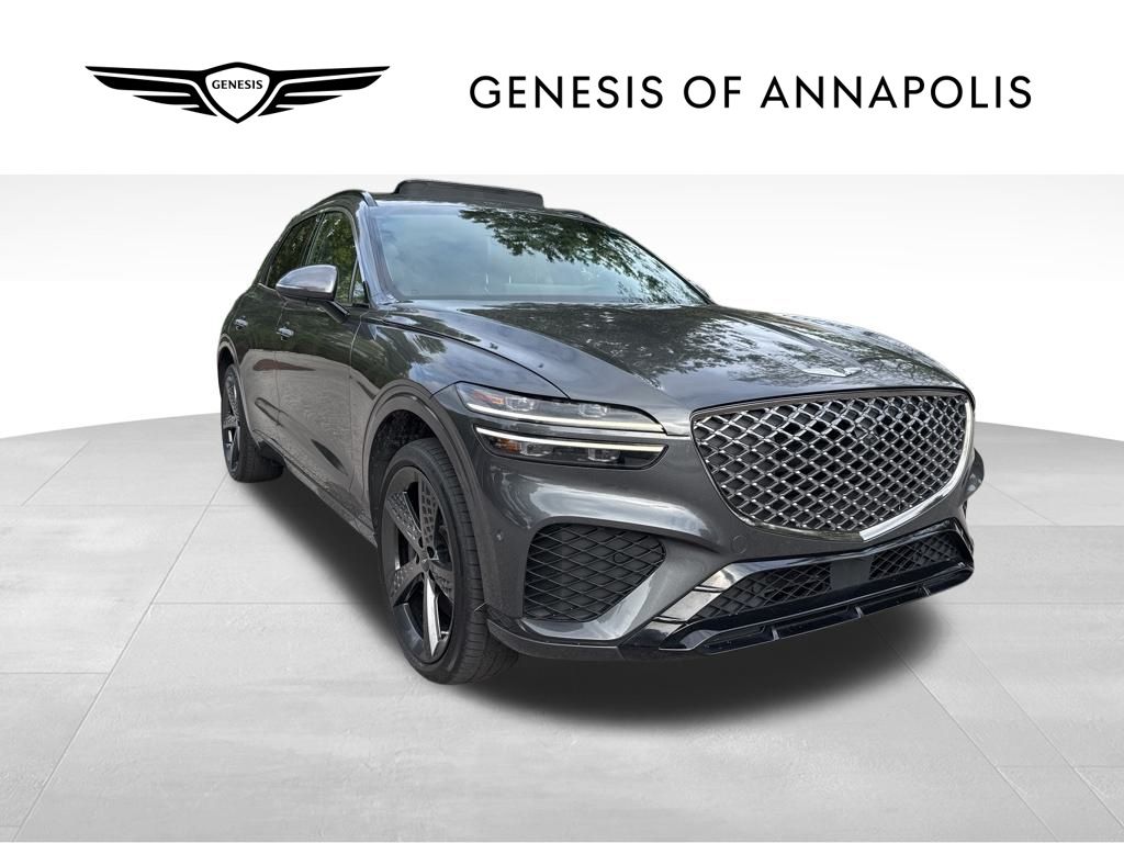 2023 GENESIS GV70 Sport's photo