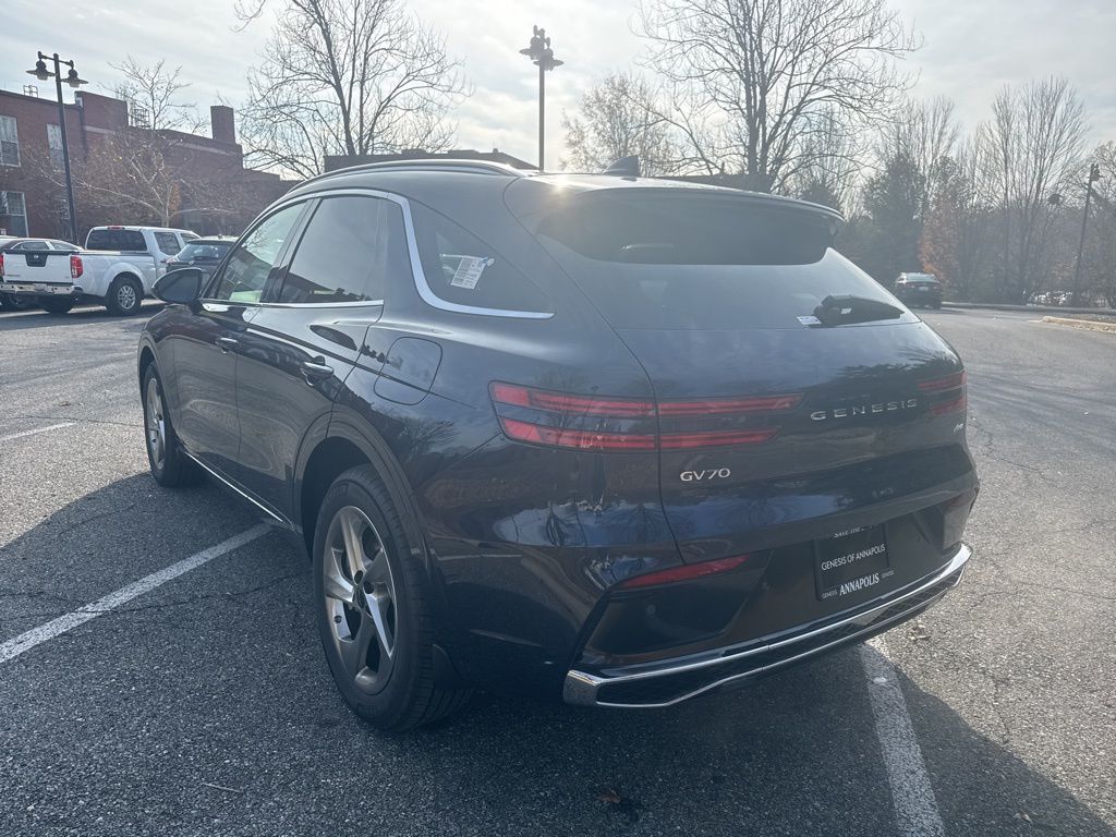 2026 GENESIS GV70 Standard - Photo 8