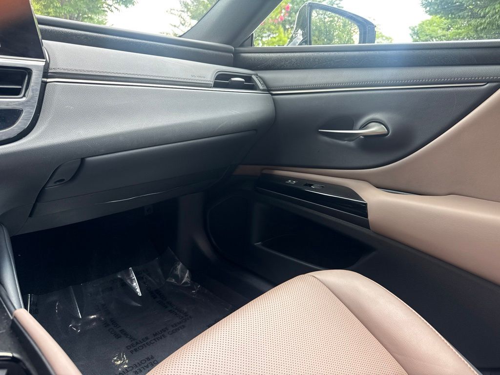 2023 Lexus ES 350 - Photo 24